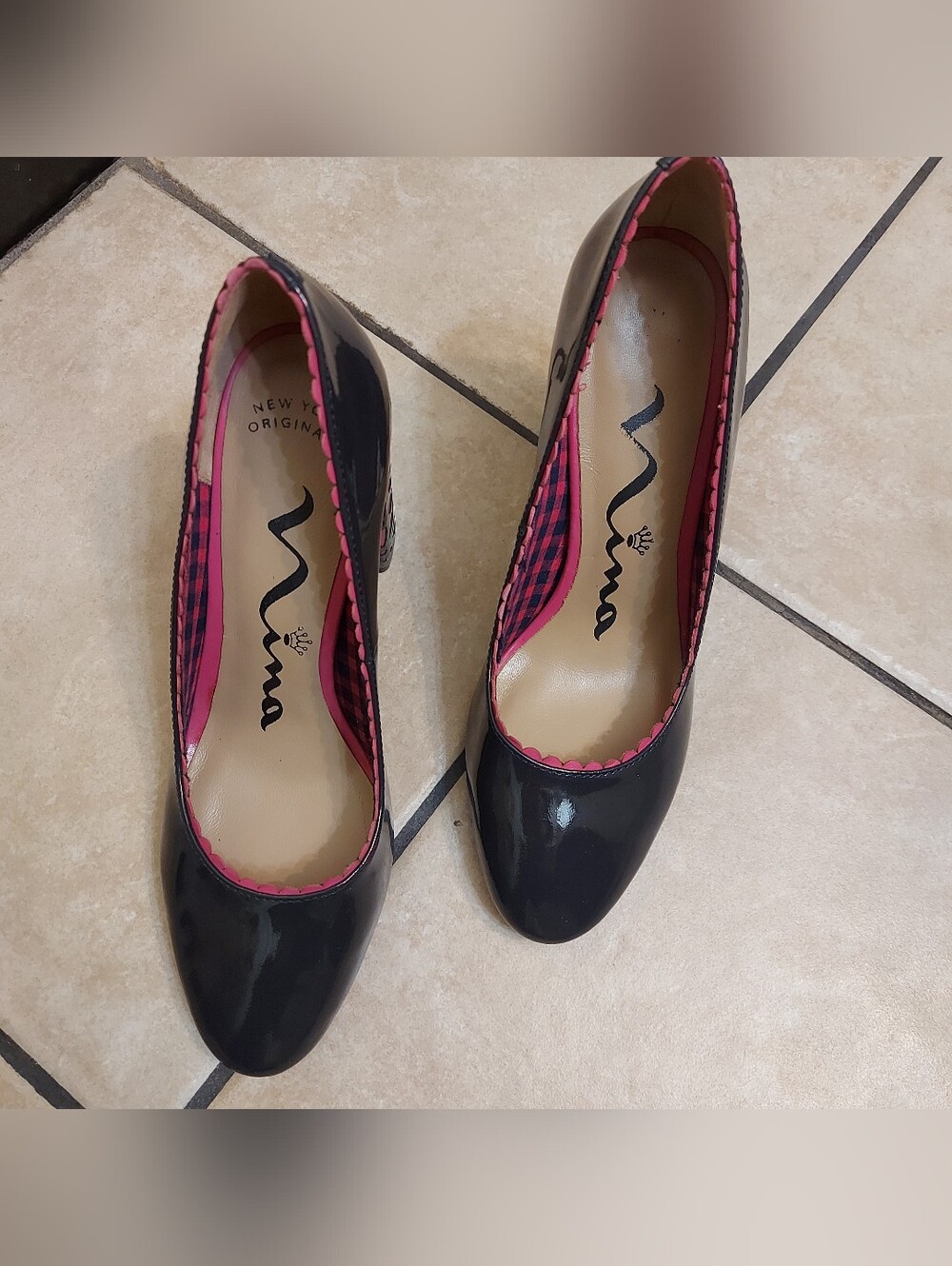 Nina Women's Patent Leather Pumps — Size 8 M - Picture 3 of 15